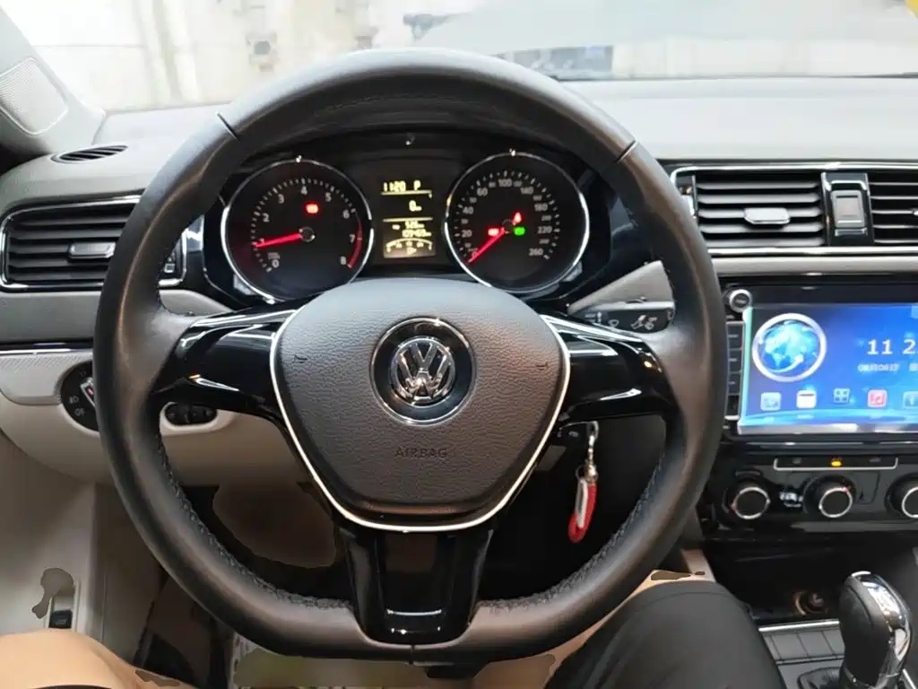 Volkswagen Sagitar — миниатюра 11