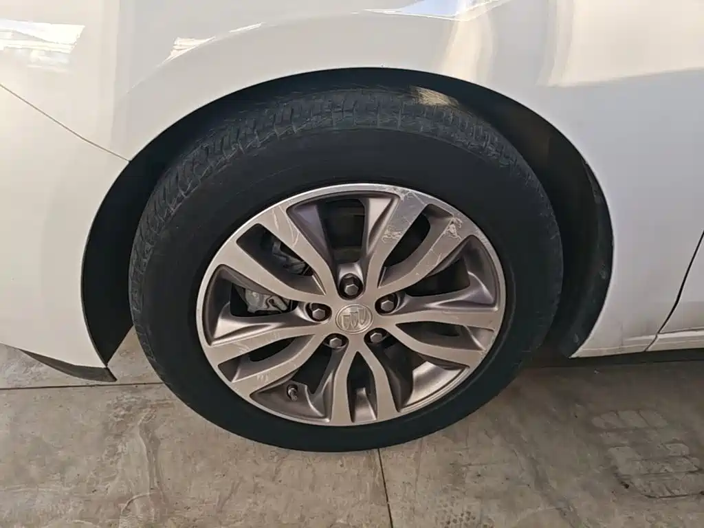 Buick Excelle — миниатюра 23
