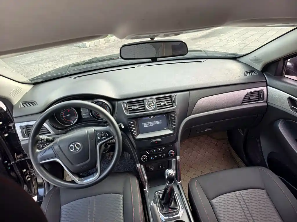 BAIC Senova X55 — миниатюра 9