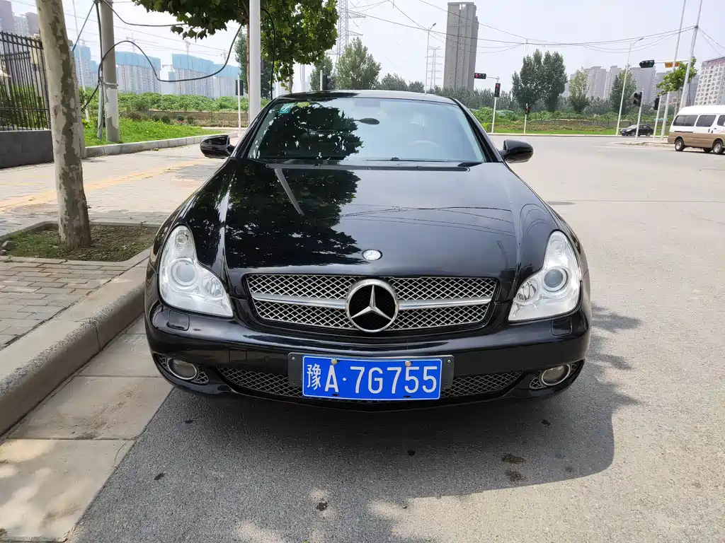 Mercedes-Benz CLS — миниатюра 2
