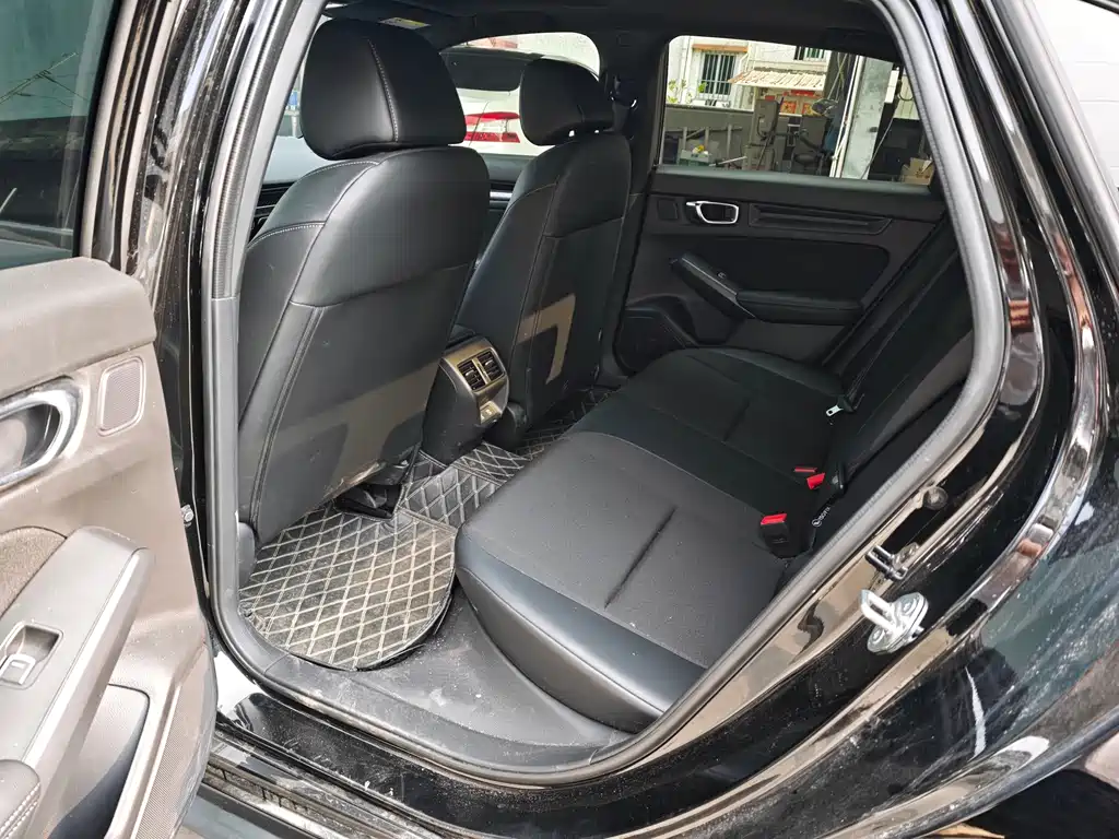 Honda Civic — миниатюра 9