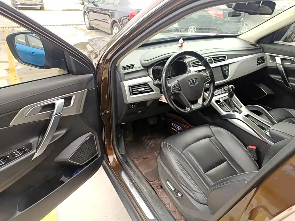 Geely Boyue — миниатюра 16