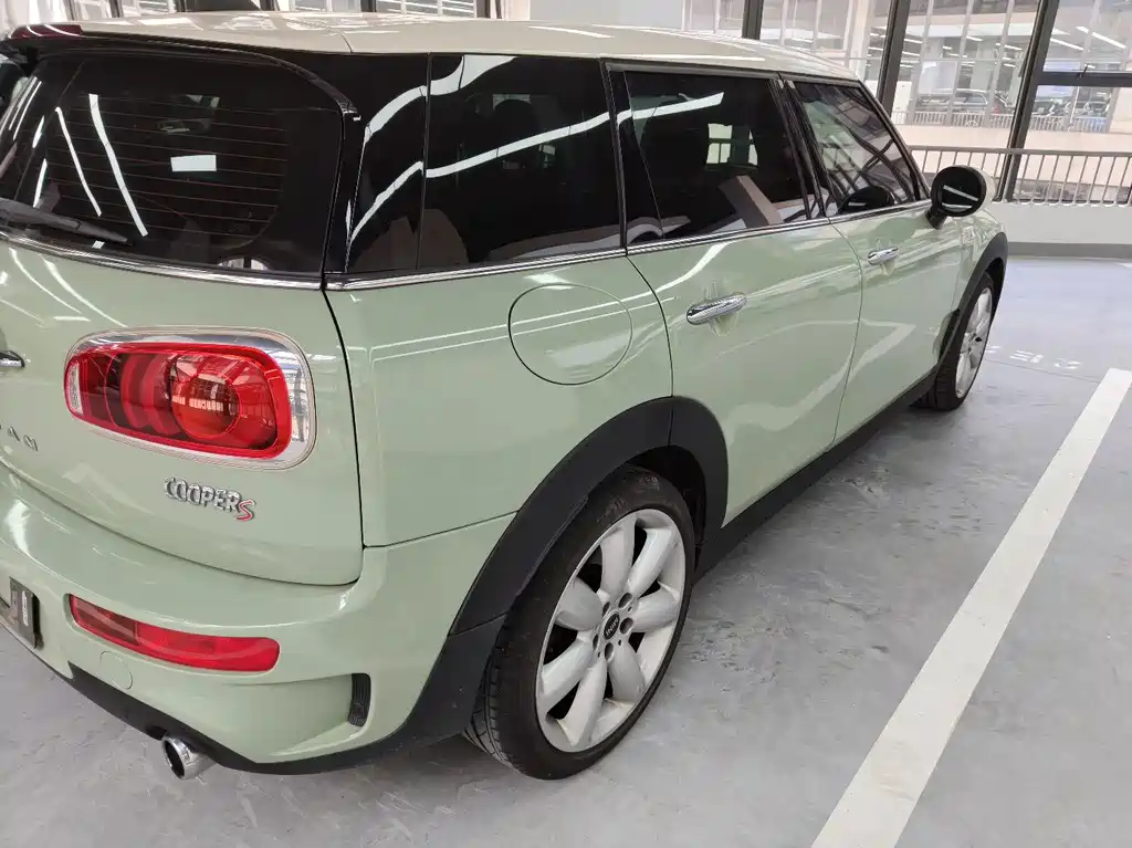 MINI Mini Clubman — миниатюра 10