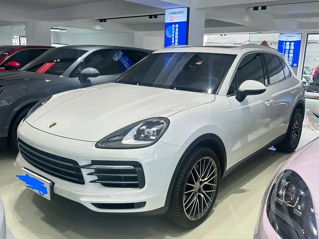 Porsche Cayenne 2020