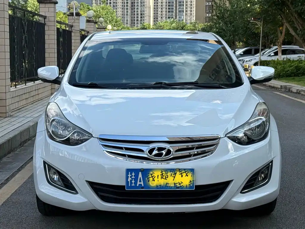Hyundai Elantra Langdong — миниатюра 2