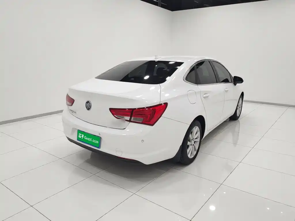 Buick Verano — миниатюра 6