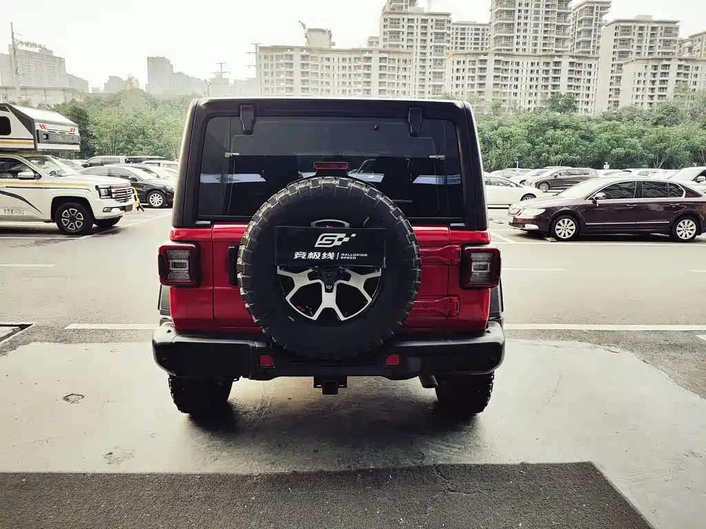 Jeep Wrangler — миниатюра 13