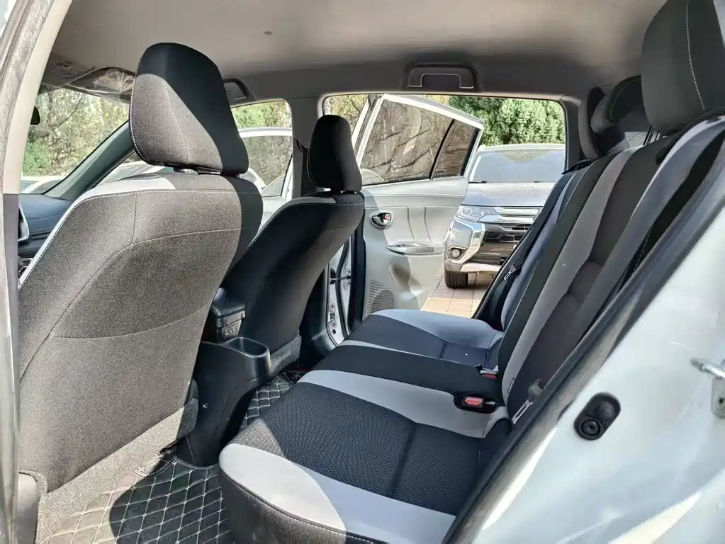 TOYOTA YARIS L ZHIXUAN