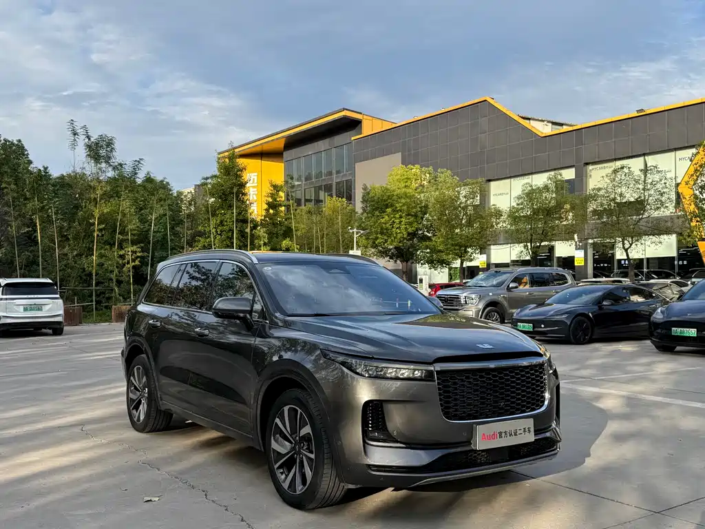 Li Auto Li ONE — миниатюра 3