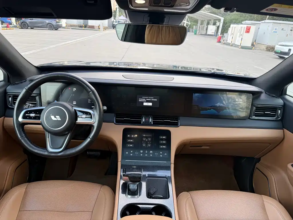 Li Auto Li ONE — миниатюра 9