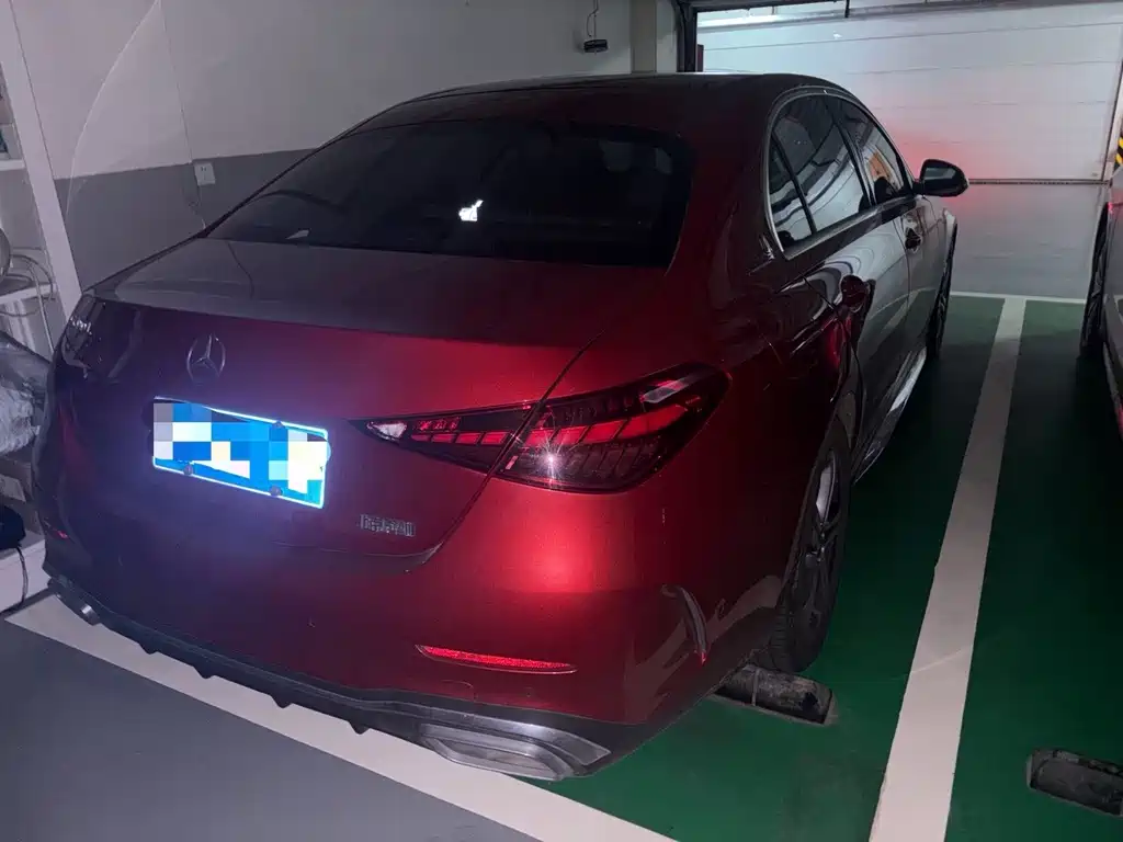 Mercedes-Benz C-Class — миниатюра 12