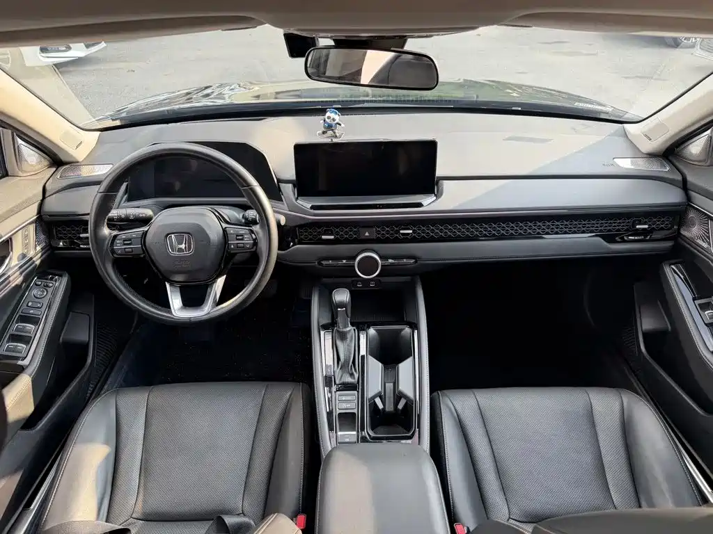 Honda Accord — миниатюра 5