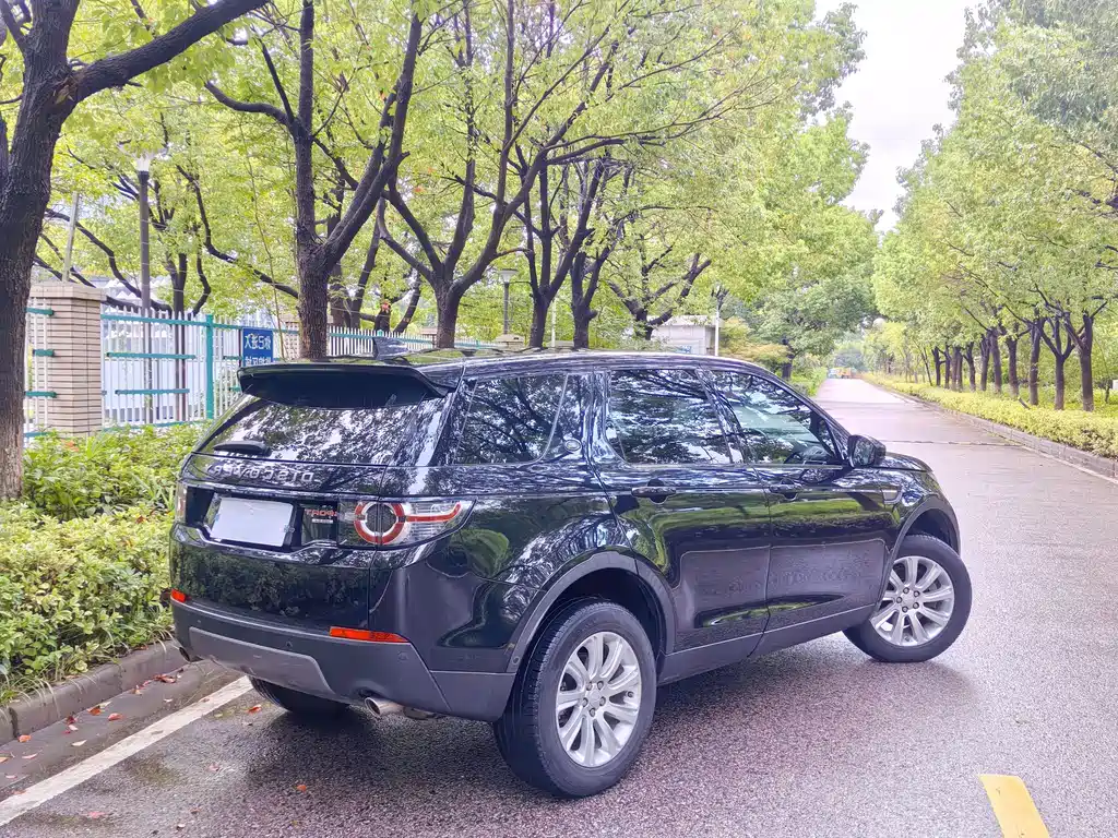 Land Rover Discovery Sport — миниатюра 15