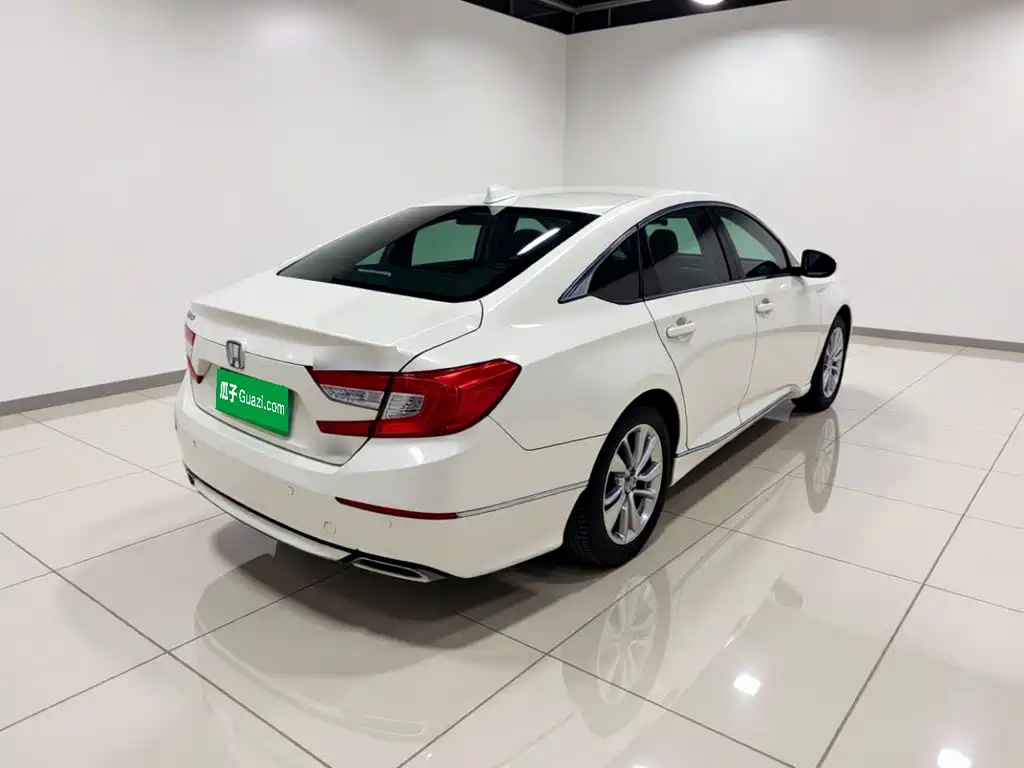 Honda Accord — миниатюра 4