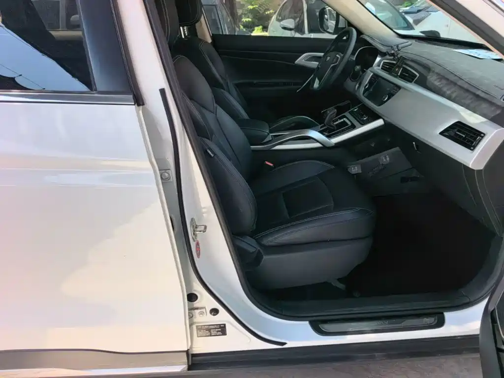 Geely Boyue — миниатюра 25
