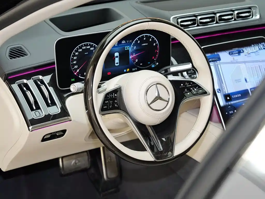 Mercedes-Benz S-Class — миниатюра 10