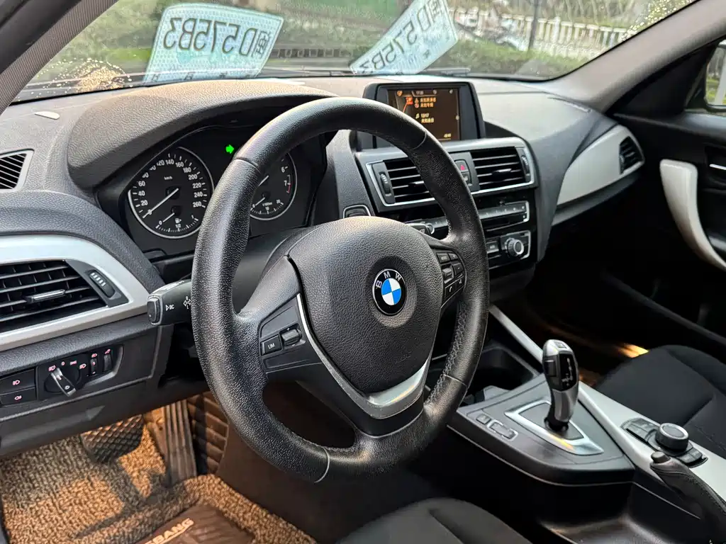 BMW 1 Series (Import) — миниатюра 11