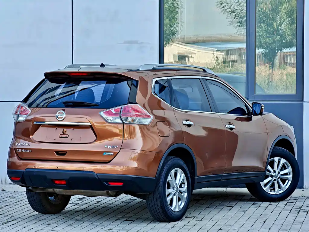 Nissan X-Trail 2014 2.5L CVT Luxury 4WD