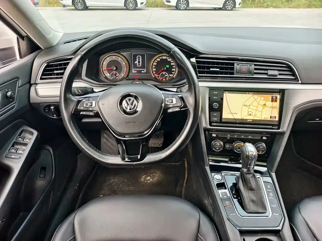 Volkswagen Lamando — миниатюра 12