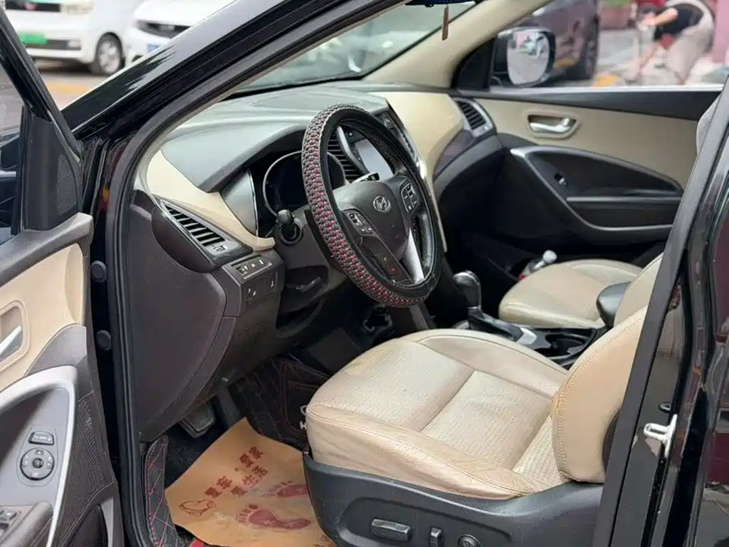 Hyundai Santa Fe — миниатюра 4