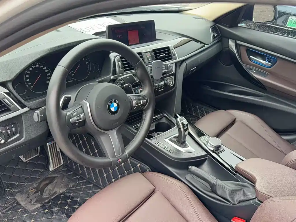 BMW 3 Series — миниатюра 2