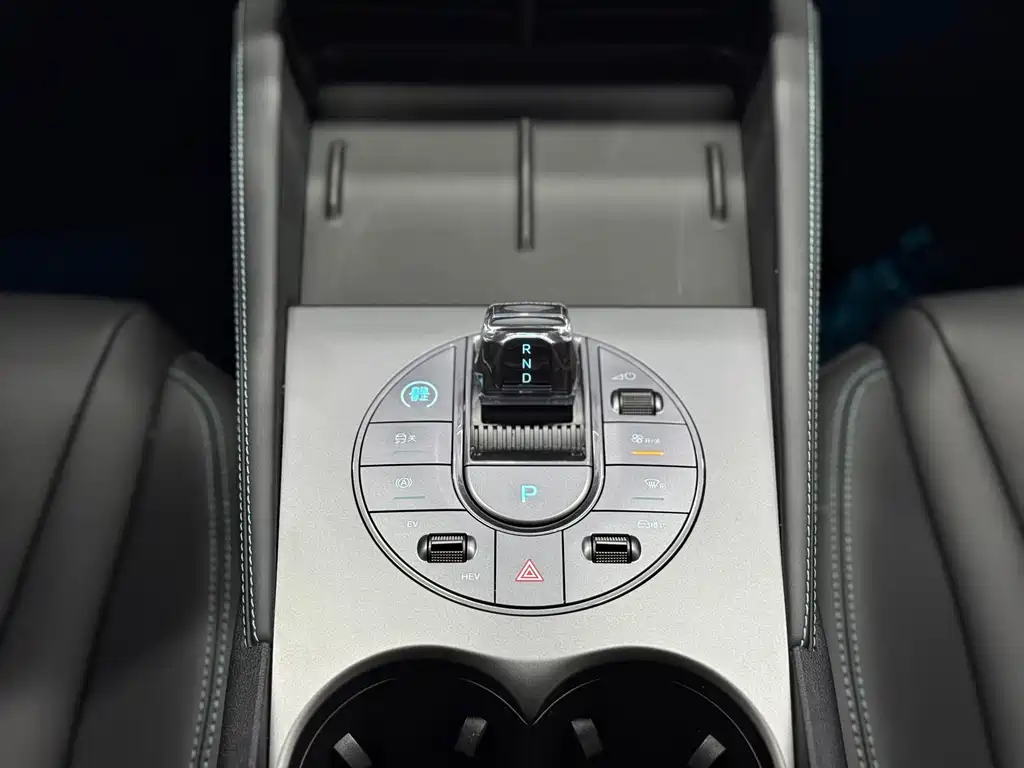 BYD Seal 06 — миниатюра 25
