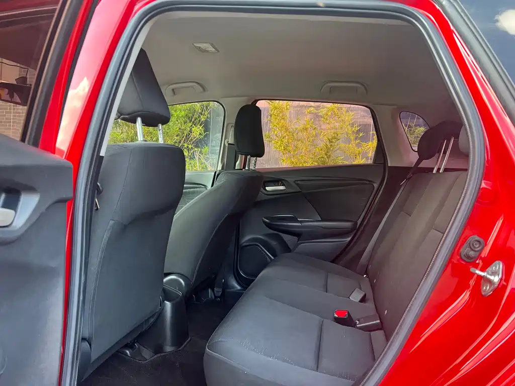 Honda Fit — миниатюра 14