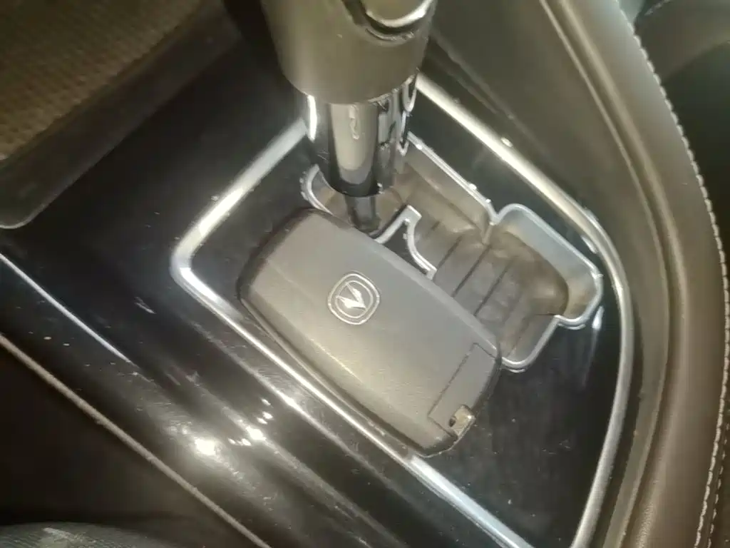 Changan Eado DT — миниатюра 9