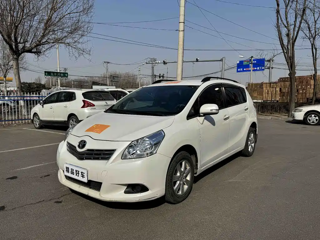 Toyota Verso 2012