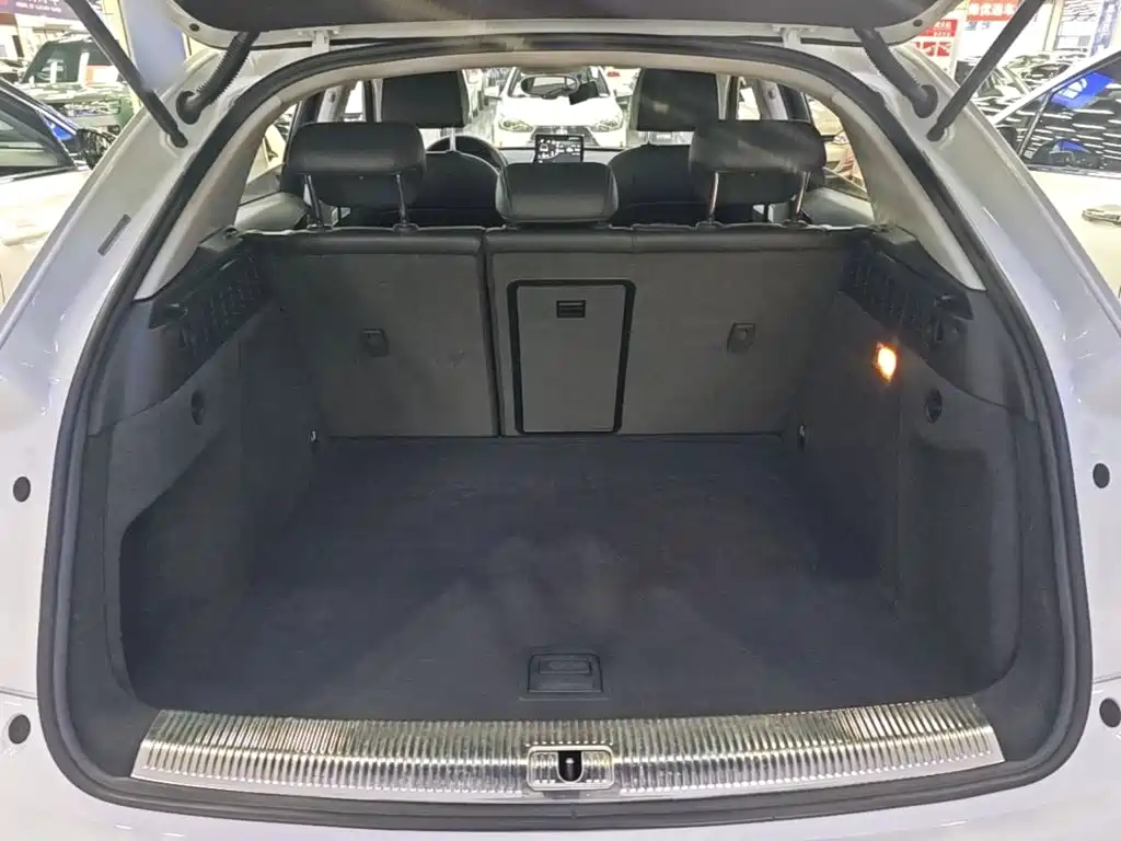 Audi Q3 — миниатюра 19