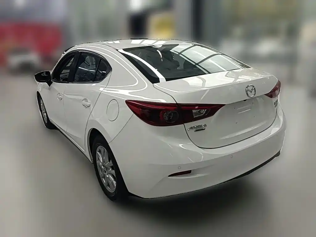 Mazda 3 Axela — миниатюра 7