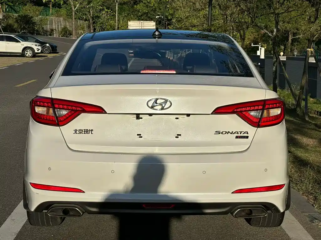 Hyundai Sonata — миниатюра 8