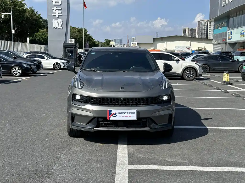 Lynk & Co 05 — миниатюра 2
