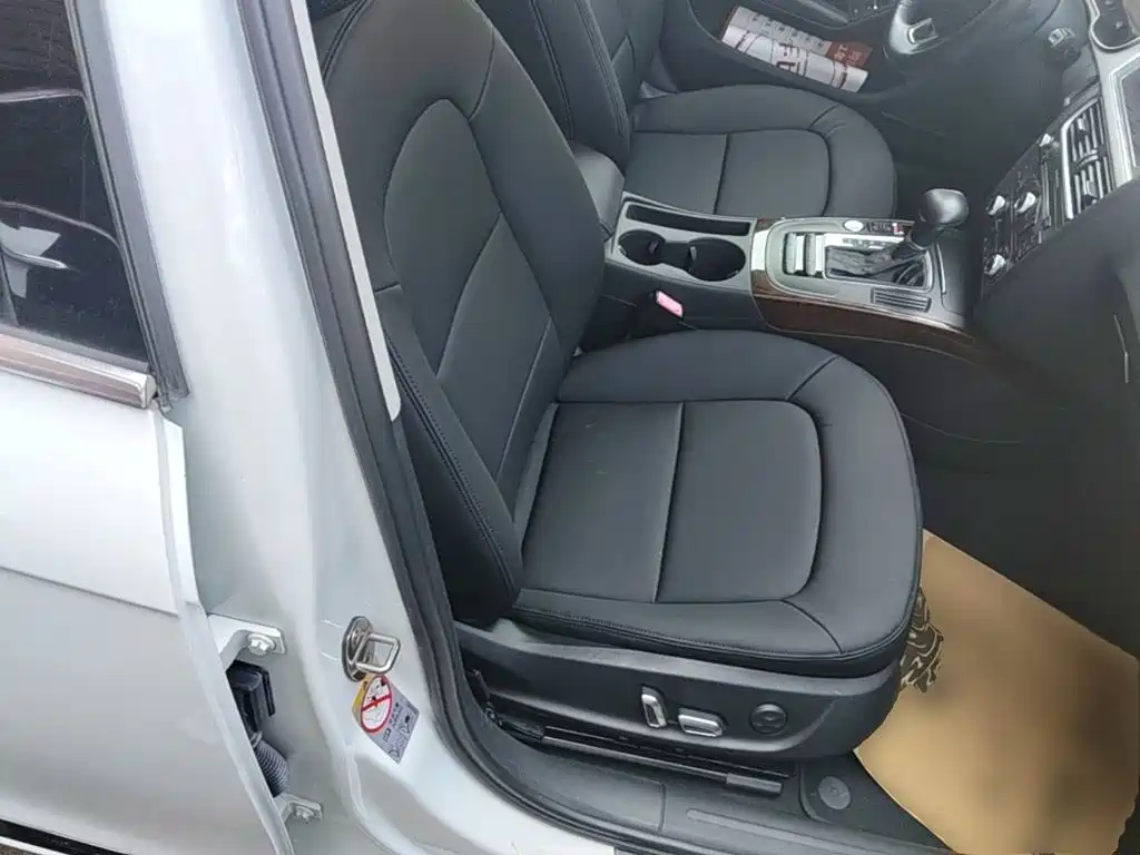 Audi A4L — миниатюра 25