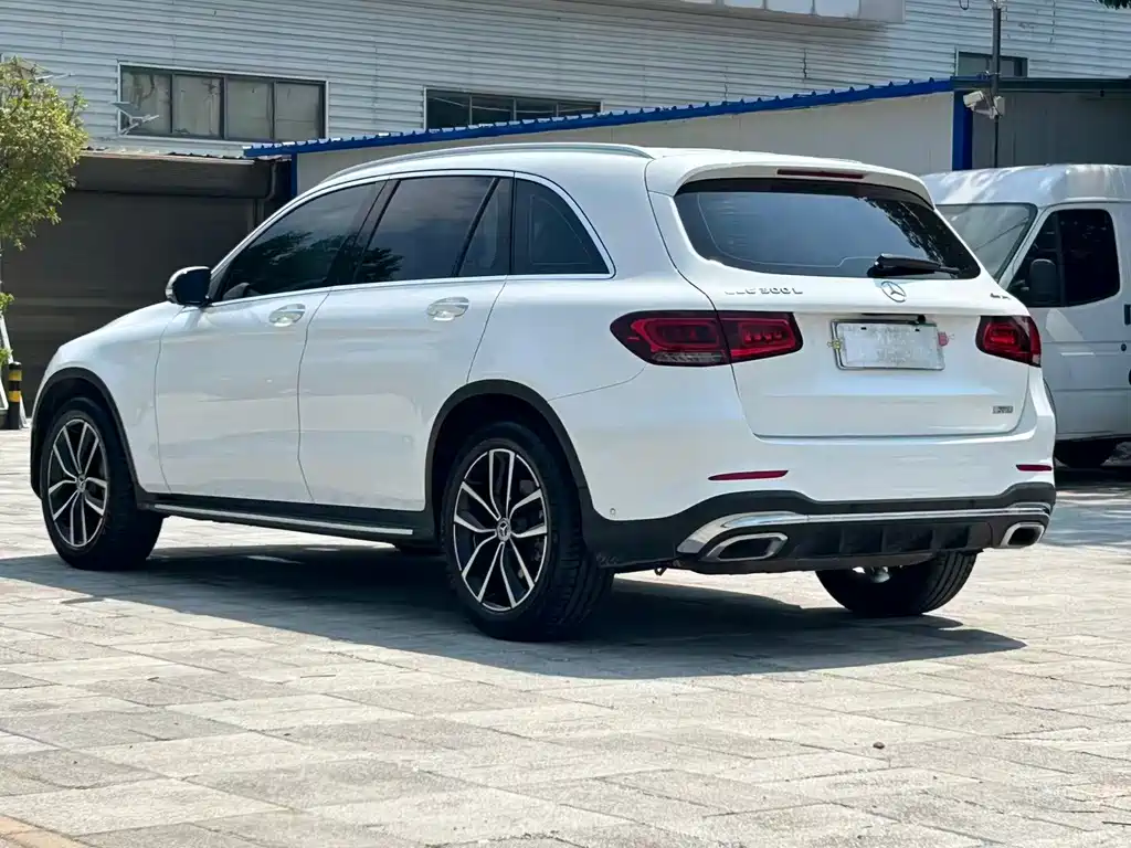 Mercedes-Benz GLC — миниатюра 4