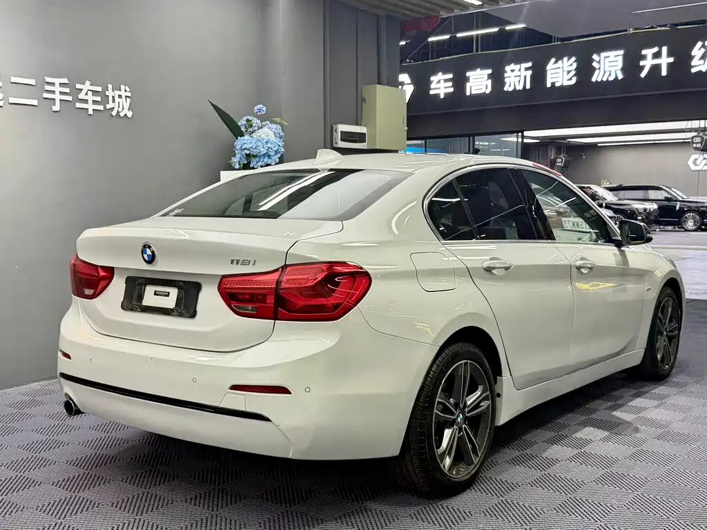 BMW 1 Series — миниатюра 13