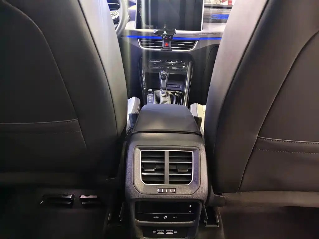 Volkswagen Tayron — миниатюра 8