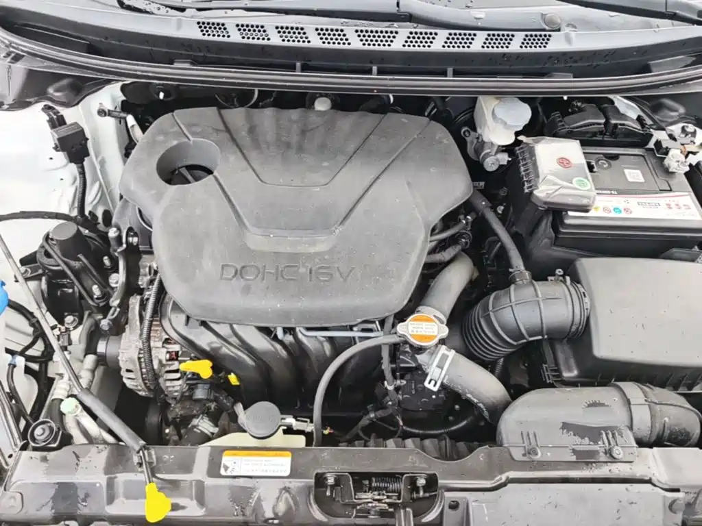 Hyundai Elantra Langdong — миниатюра 20