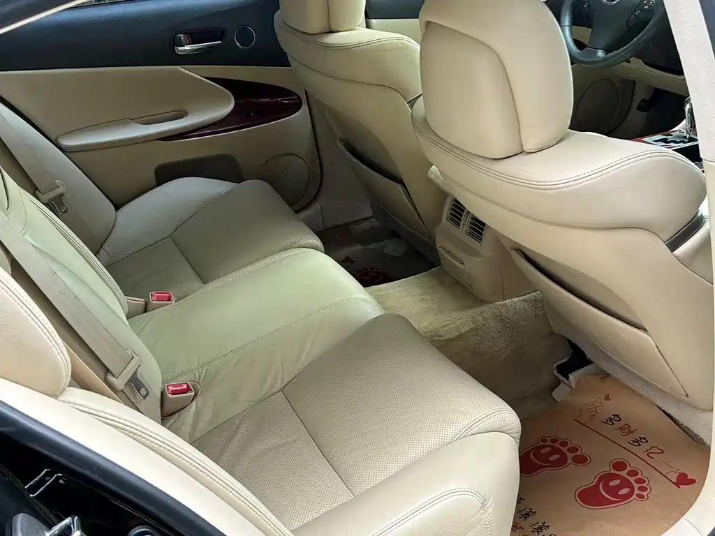 Lexus GS — миниатюра 14