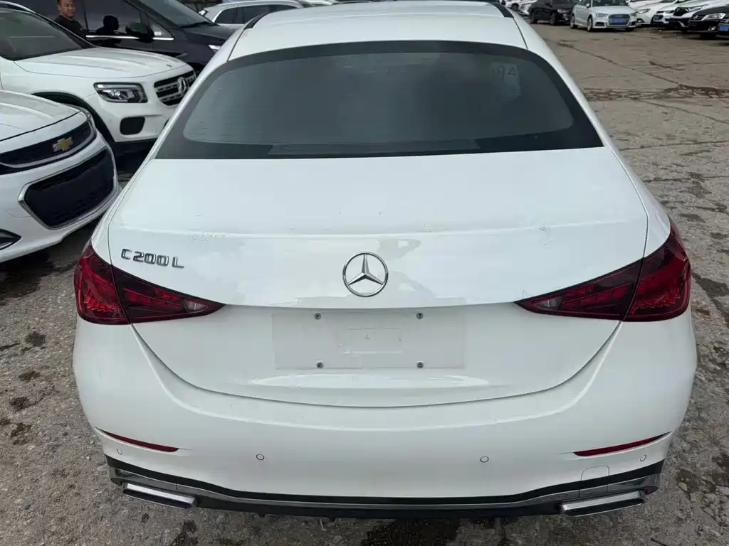 Mercedes-Benz C-Class — миниатюра 8