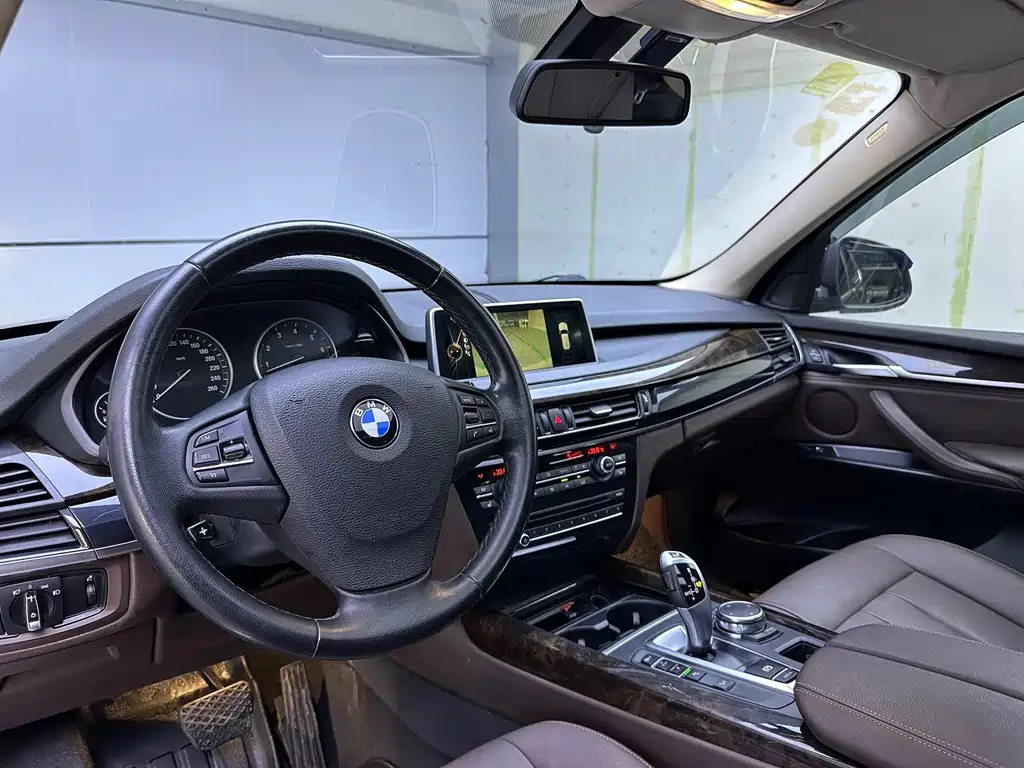 BMW X5 (Import) — миниатюра 8