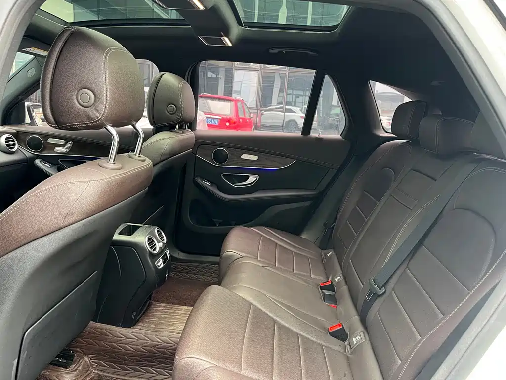 Mercedes-Benz GLC — миниатюра 6