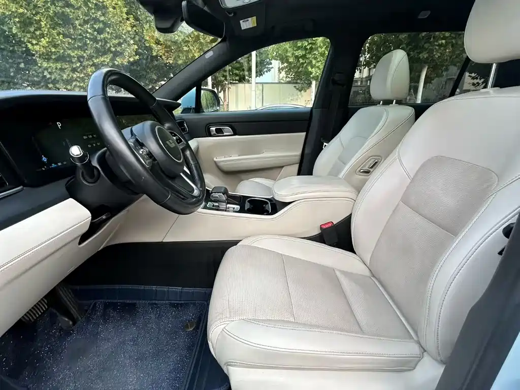 Li Auto Li ONE — миниатюра 4