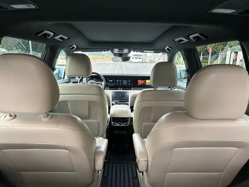 Li Auto Li ONE — миниатюра 15