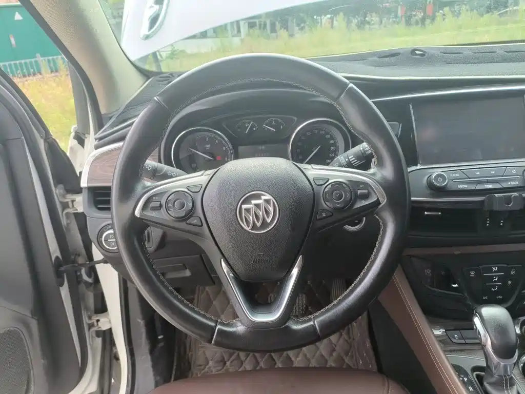 Buick Envision Plus — миниатюра 3