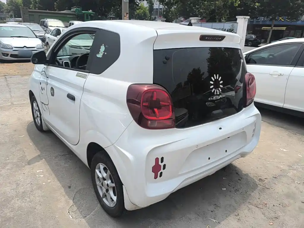 Roewe Clever 2022 311km