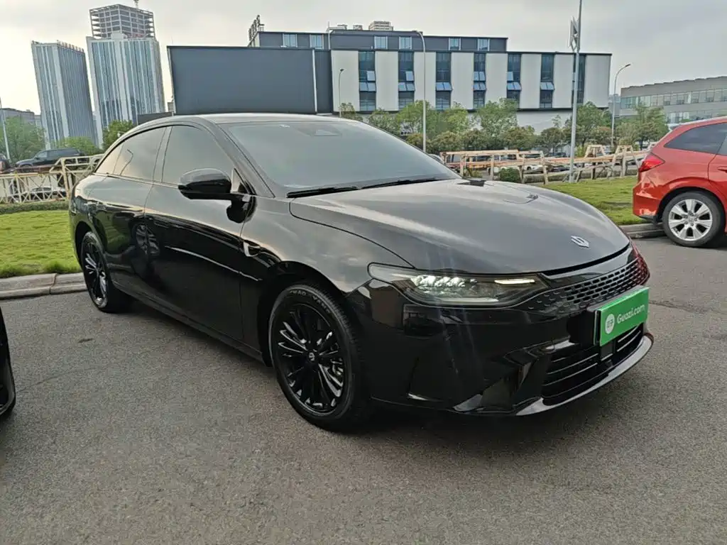 Leapmotor Leapmotor C01 — миниатюра 4