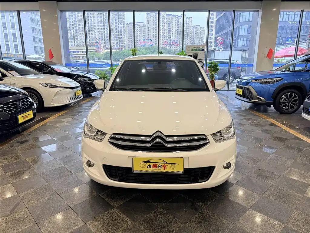 Citroen Elysee — миниатюра 2