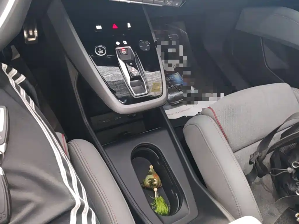 Audi Q5 e-tron — миниатюра 14
