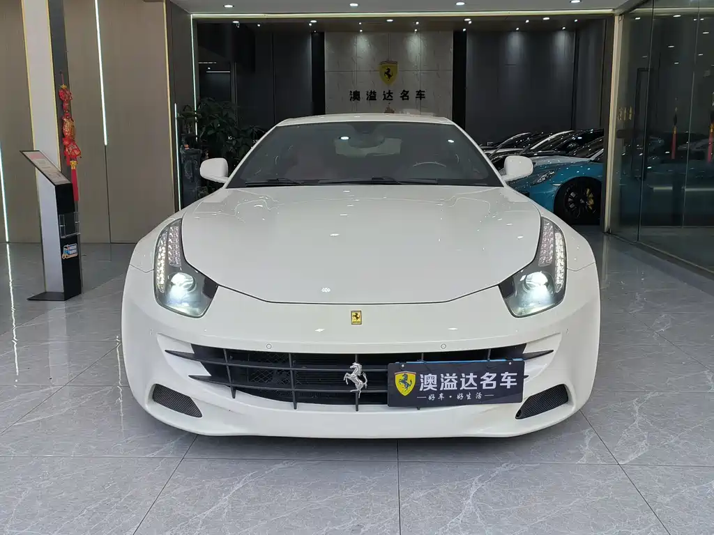 Ferrari FF 2012 6.3L V12